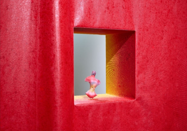 成田輝 展「最小限の断片」