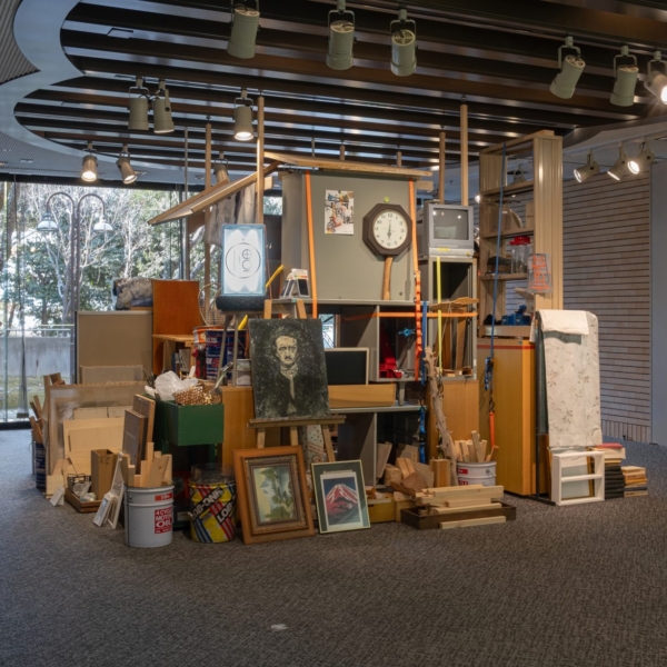 副産物産店の芸術資源循環センター展 〜終わりと始まりの穴〜