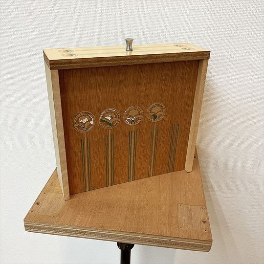 前田 真喜 個展　雑草とラ列